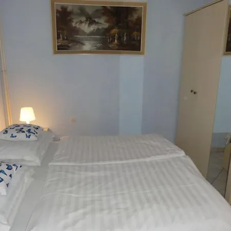 Gf2 In Croatia Apartman *