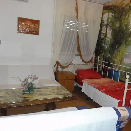 Apartman Gf2 In Croatia *